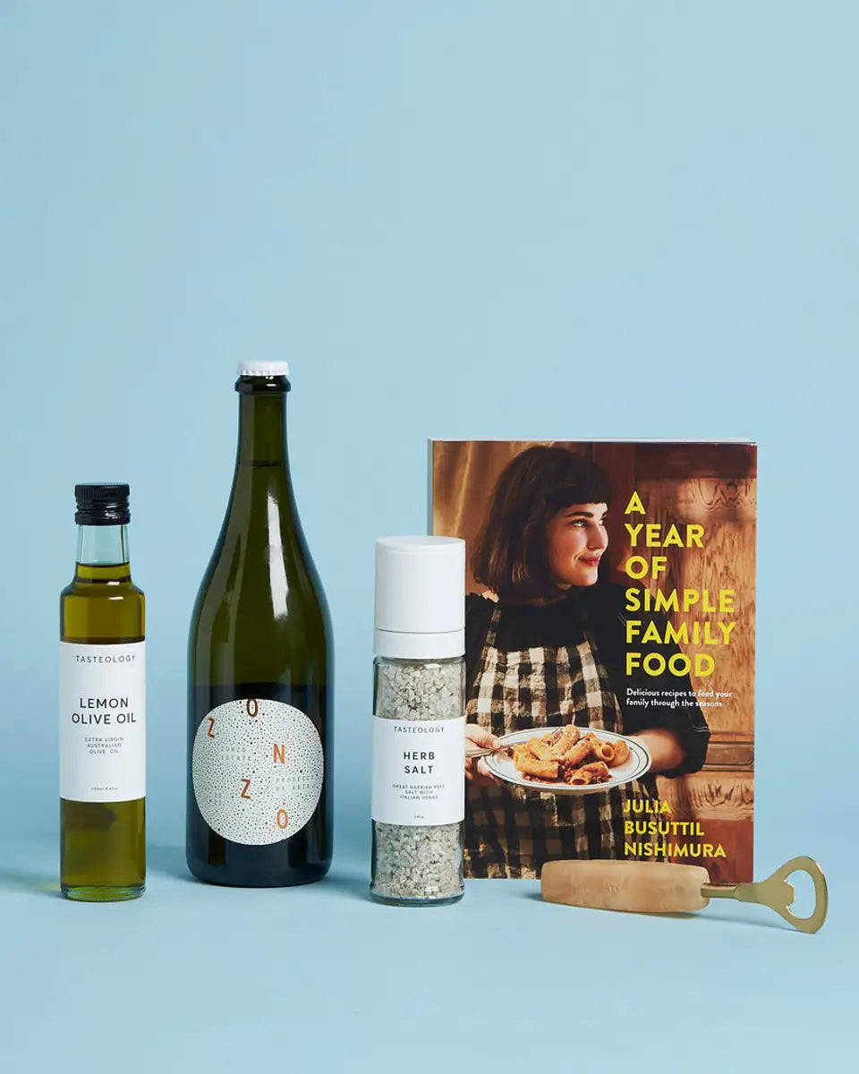 The Entertainer Gift Box
