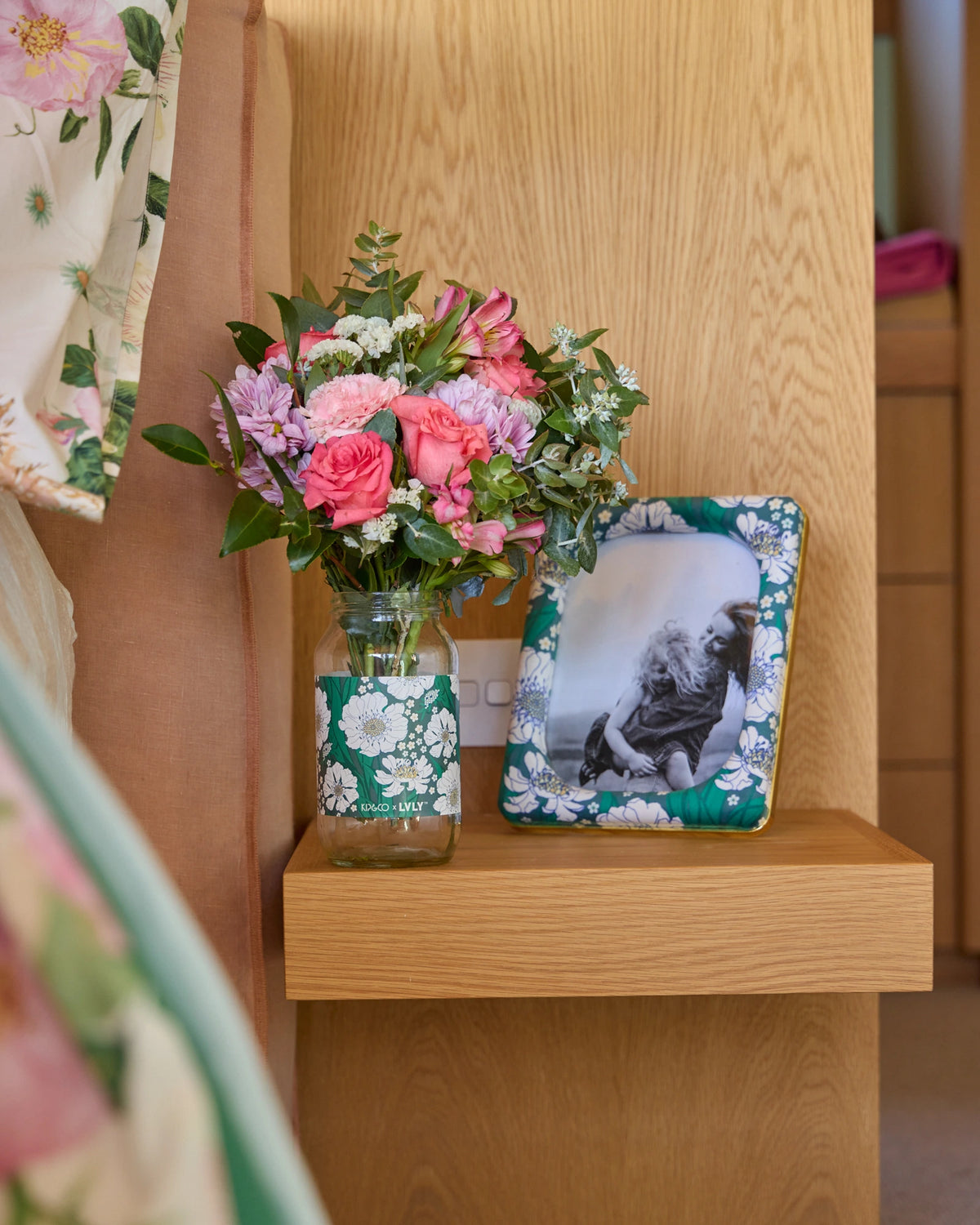 Kip & Co x LVLY - Special Memories