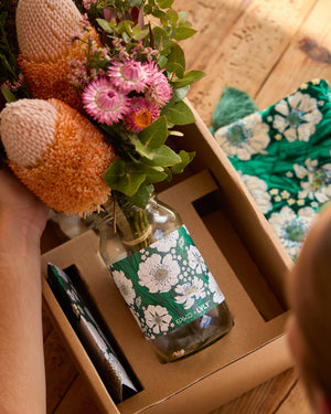 Kip&Co x LVLY - Tumbling Flowers bundle + Native Posy