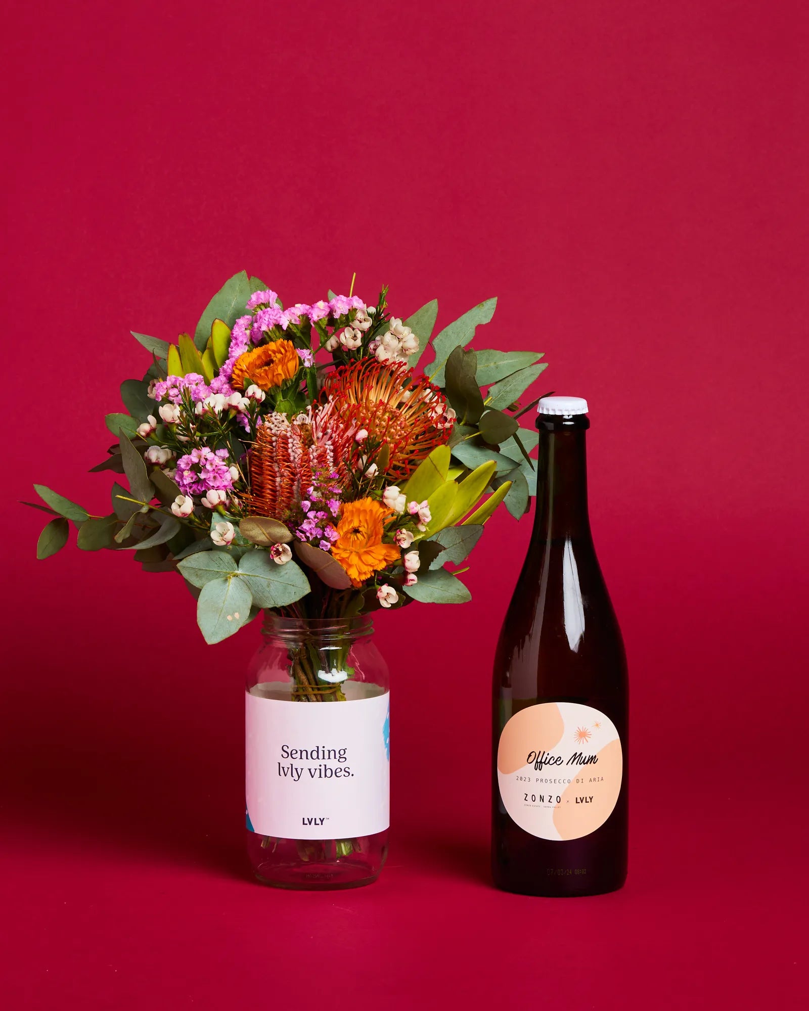 Personalised Prosecco + Native Posy