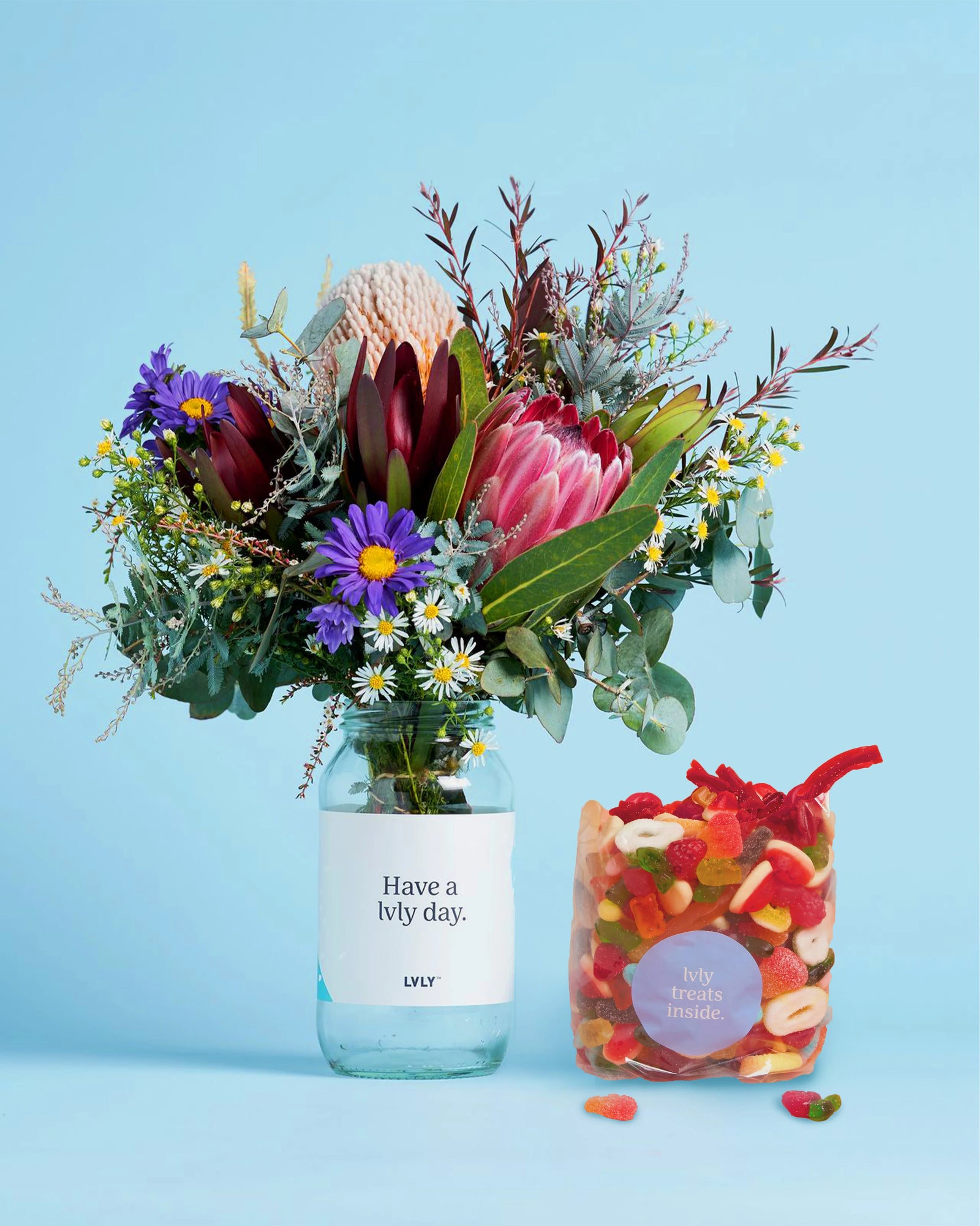 Sweet Tooth + Native Posy