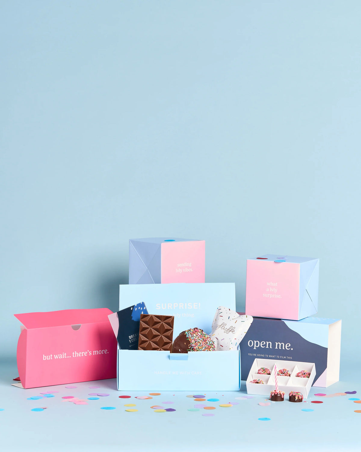 B’Day Confetti Explosion Box + Native Posy