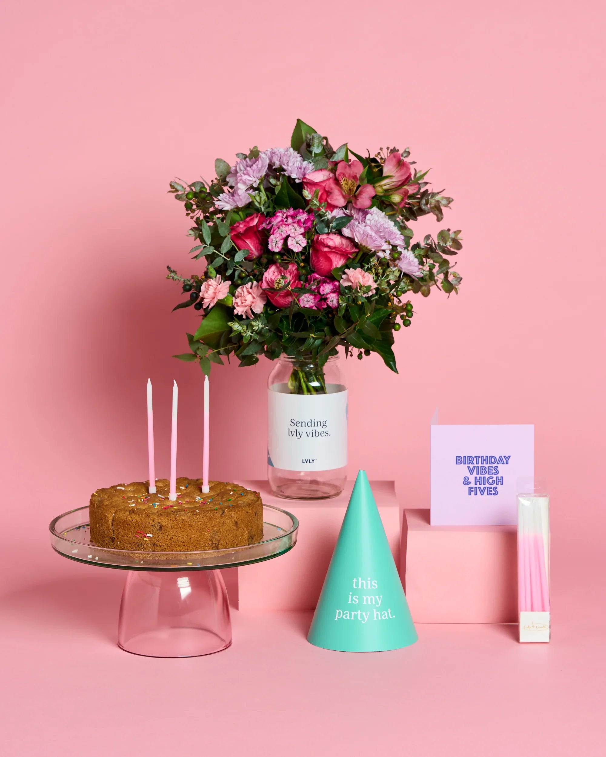 Blondie B’Day Box + Flowers