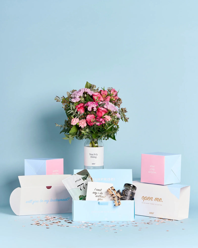 Bridesmaid Explosion Box + Flowers