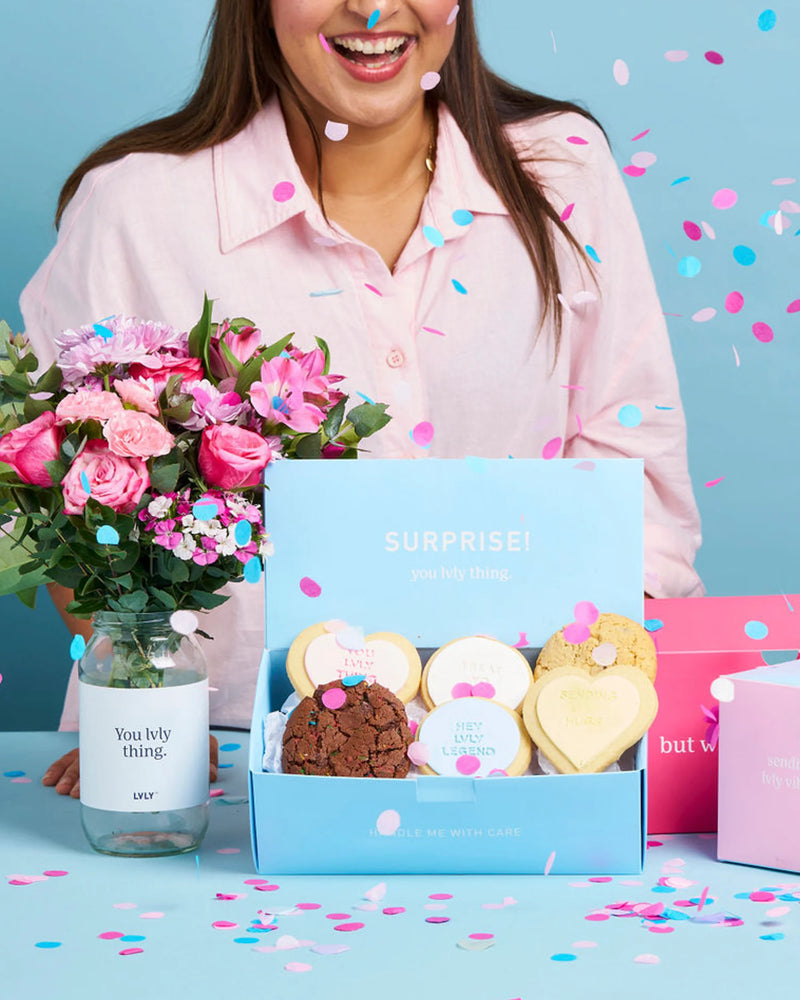 Cookie Combo Explosion Box + Flowers