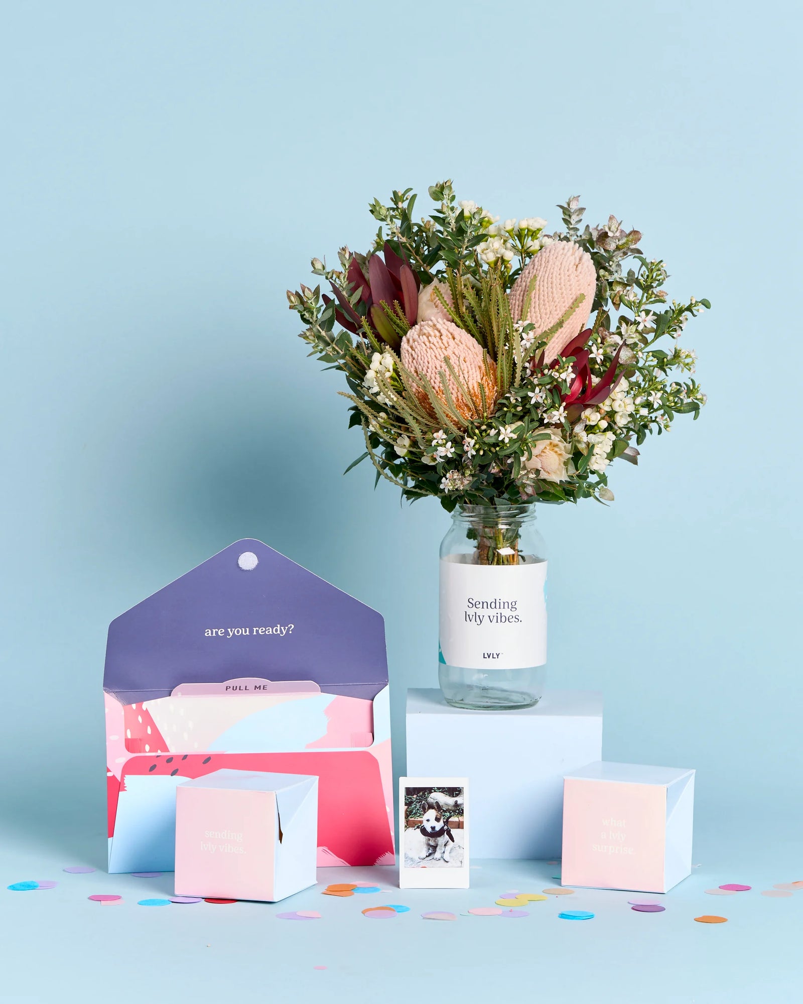 Personalised Polaroid Confetti Explosion + Native Posy