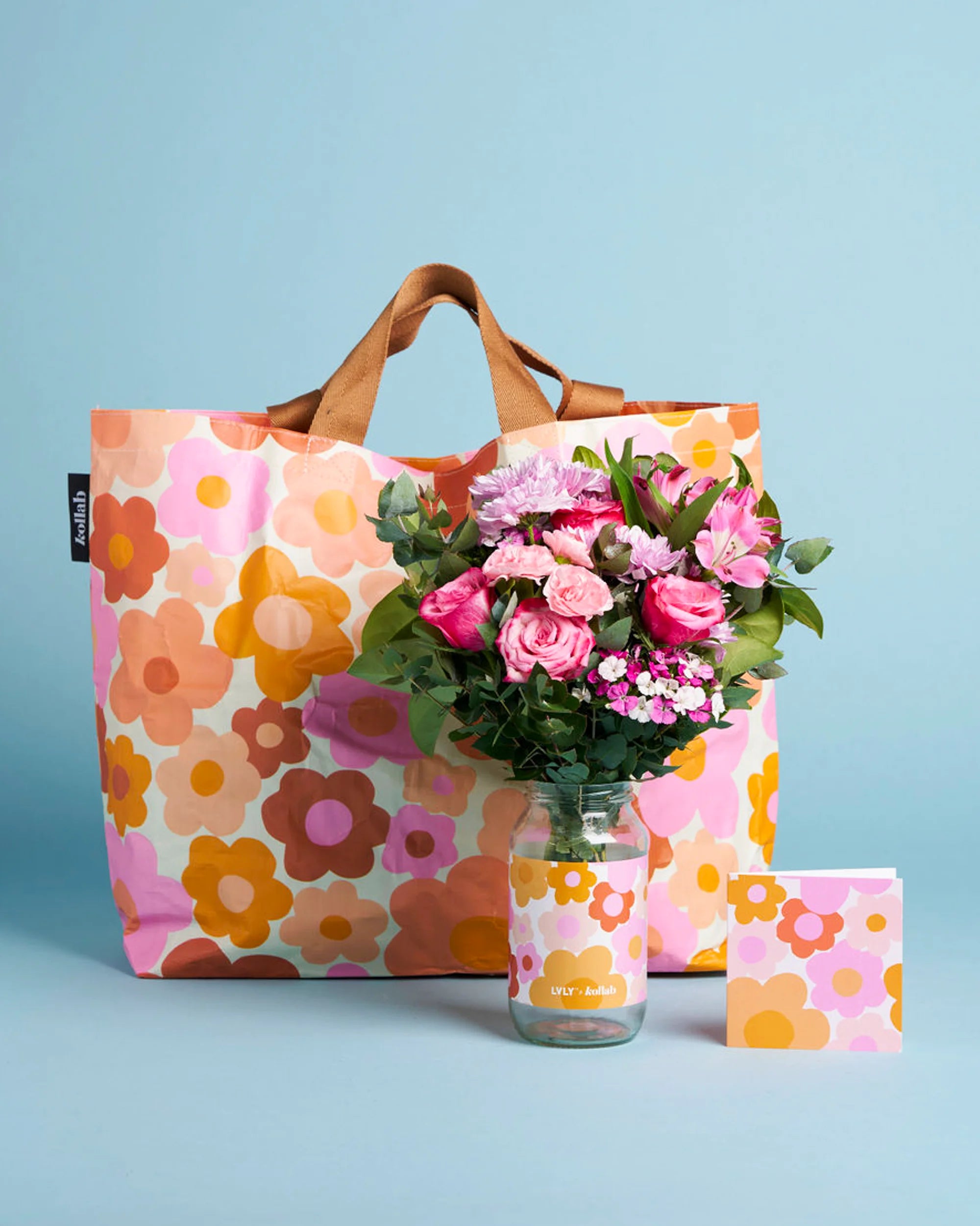 Kollab x LVLY Collection + Flowers