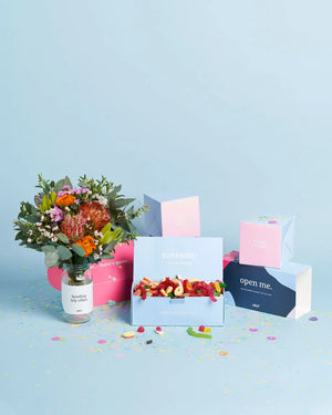 Sweet Explosion Box + Native Posy